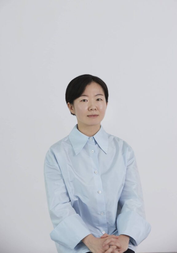 Suzy Park_Profile Image