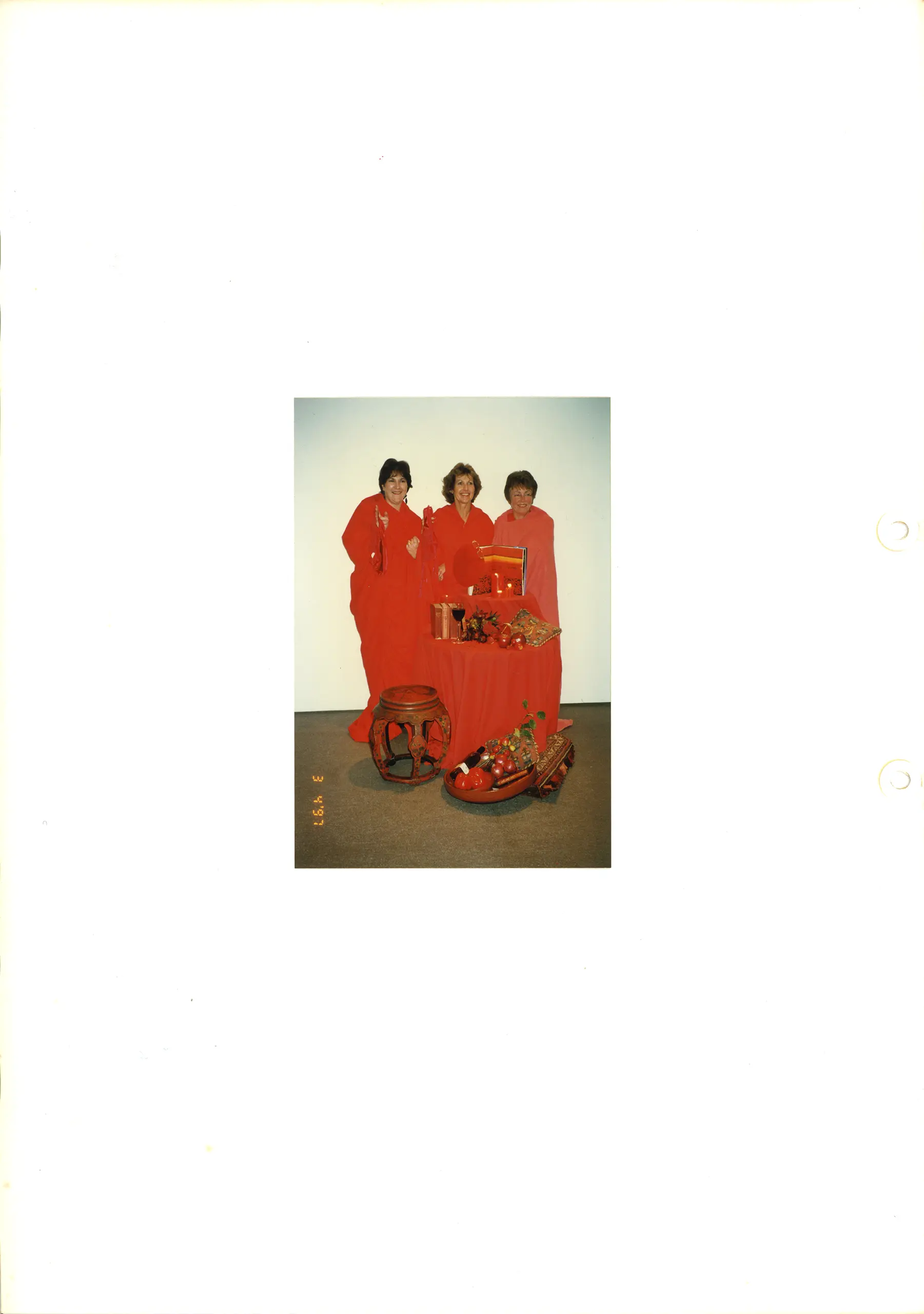 nanettecameron-folios-s1-18-red-(images)-2