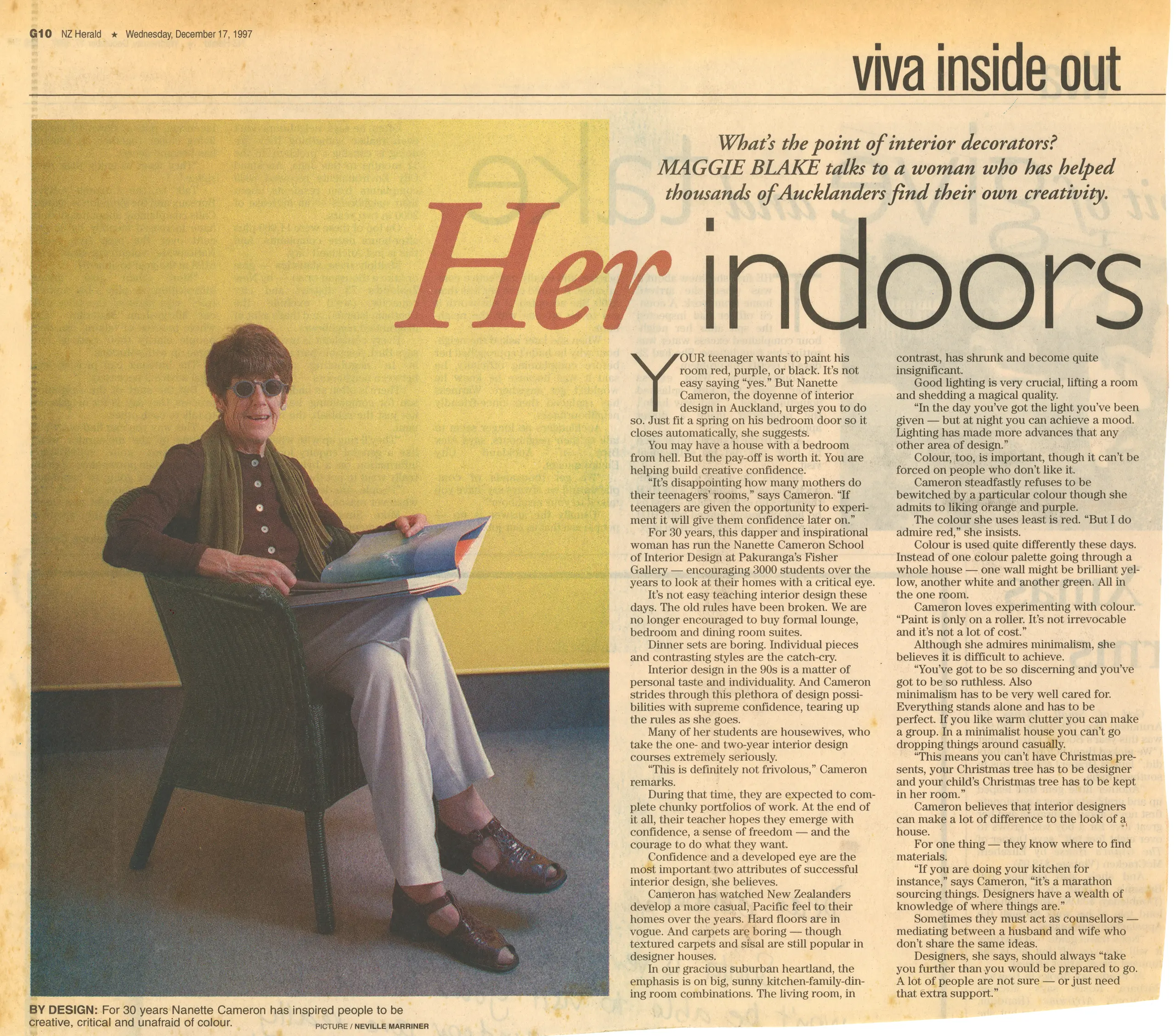 nanettecameron-folios-s1-141-‘her-indoors’,-nz-herald,-17-12-1997
