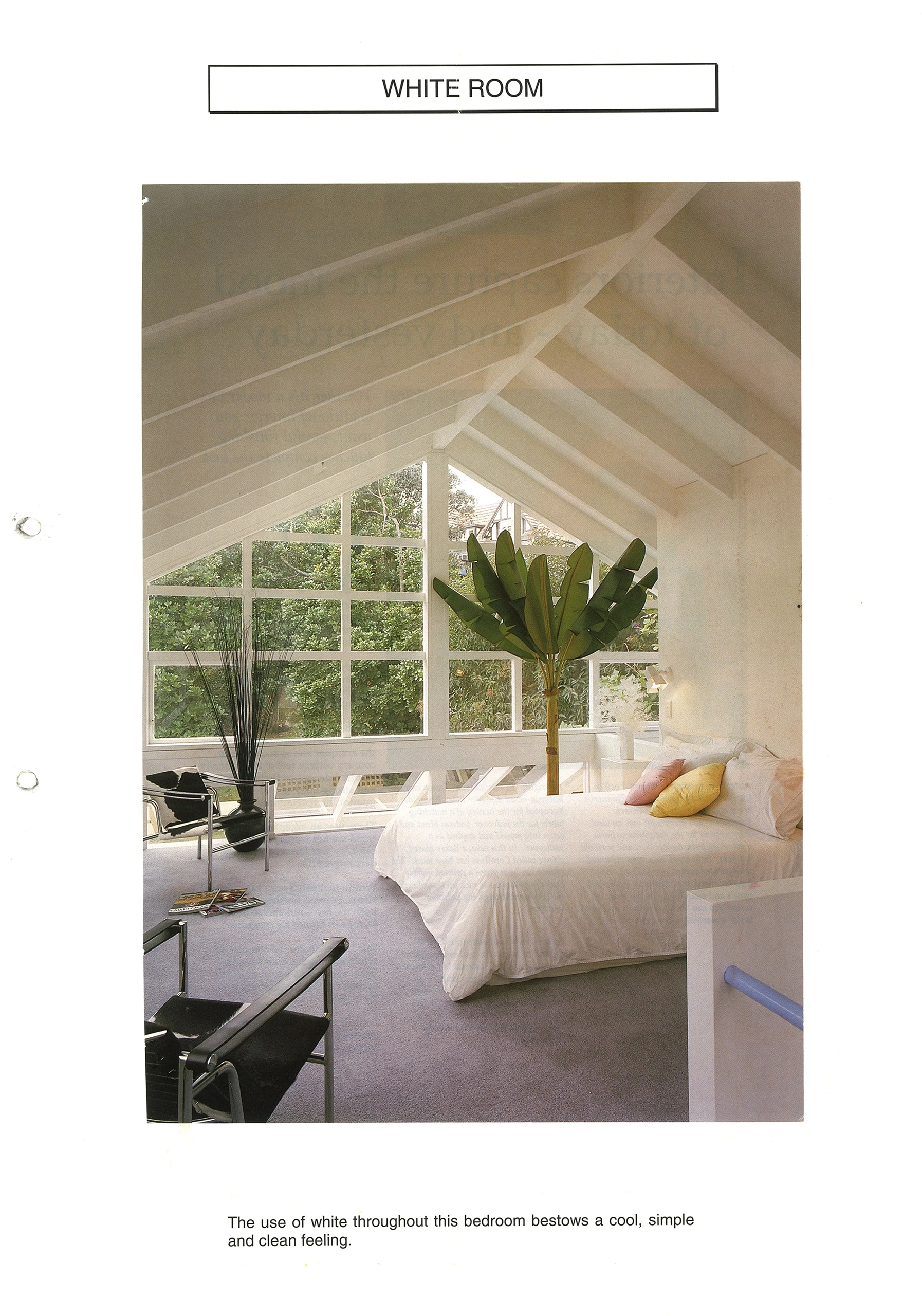 32 White Room-1